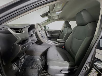 2024 Toyota RAV4 - Photo 12