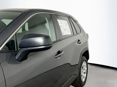 2024 Toyota RAV4 - Photo 10