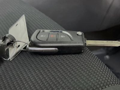 2024 Toyota RAV4 - Photo 33