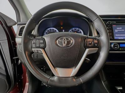 2016 Toyota Highlander - Photo 15