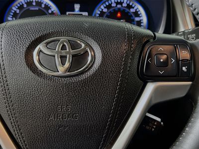 2016 Toyota Highlander - Photo 17