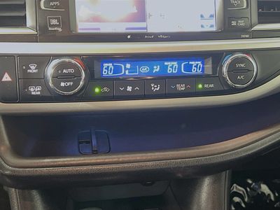2016 Toyota Highlander - Photo 23