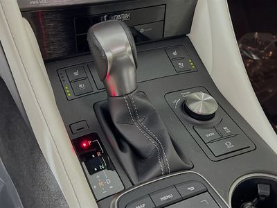 2023 Lexus RC — photo 21 view
