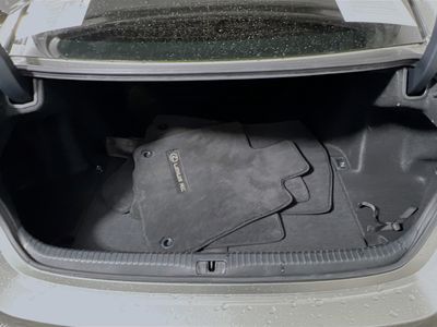 2023 Lexus RC — photo 30 view