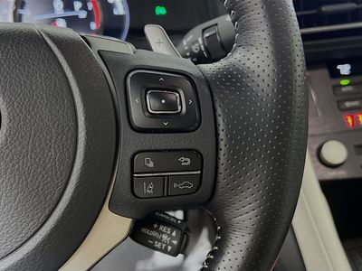 2023 Lexus RC — photo 17 view