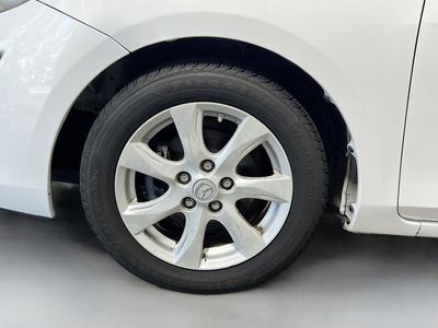 2011 Mazda Mazda3 - Photo 11