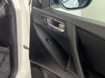 2011 Mazda Mazda3 - Photo 28