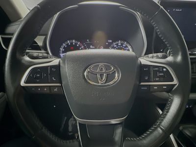 2023 Toyota Highlander - Photo 15