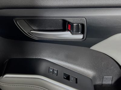 2023 Toyota Highlander - Photo 29