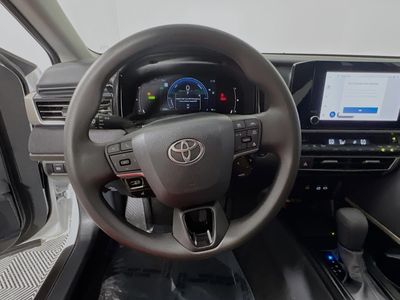 2025 Toyota Camry - Photo 15