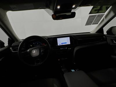 2025 Toyota Camry - Photo 27