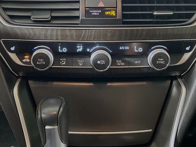 2022 Honda Accord - Photo 23