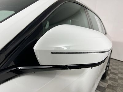 2025 BMW 7 Series - Photo 10