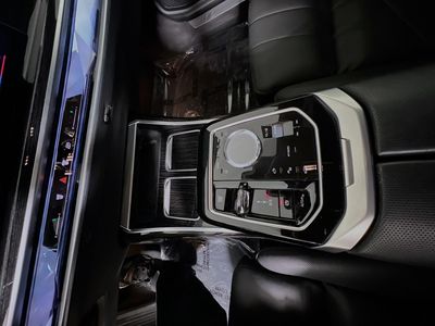 2025 BMW 7 Series - Photo 22