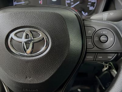 2025 Toyota Corolla - Photo 17