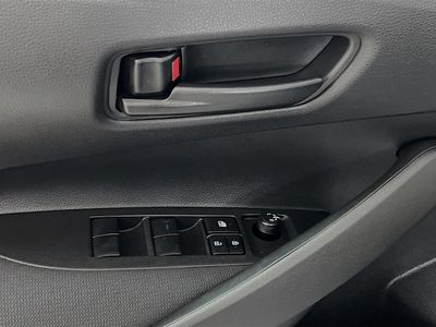 2025 Toyota Corolla - Photo 14