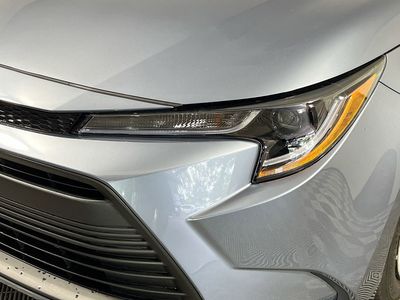 2025 Toyota Corolla - Photo 9