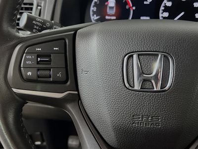 2025 Honda Ridgeline - Photo 15