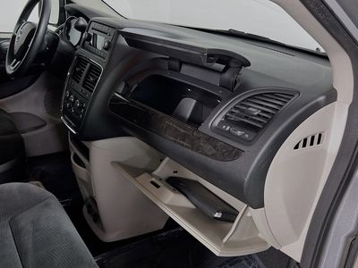 2016 Dodge Grand Caravan - Photo 31