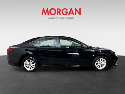 2025 Toyota Camry - Photo 2