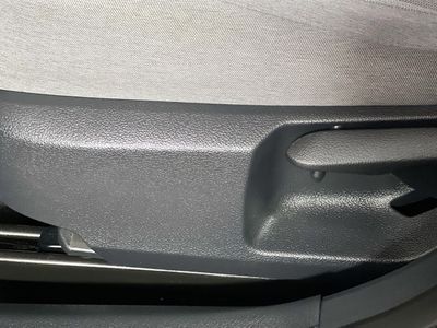 2025 Toyota Camry - Photo 13