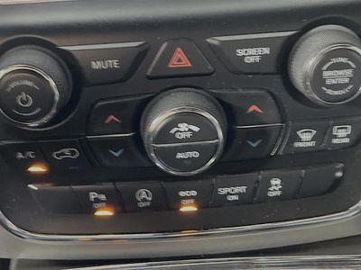 2018 Jeep Grand Cherokee - Photo 23