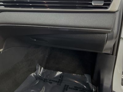 2025 Toyota Camry - Photo 32