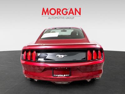 2017 Ford Mustang - Photo 4