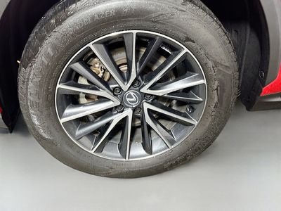 2025 Lexus NX - Photo 11