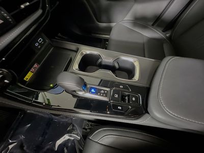 2025 Lexus NX - Photo 22