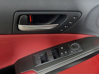 2023 Lexus IS - Photo 14