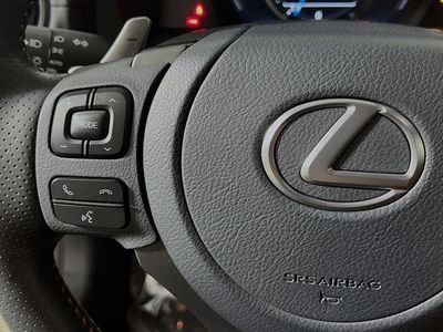 2023 Lexus IS - Photo 16