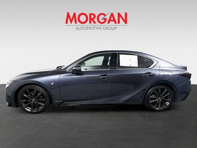 2023 Lexus IS - Photo 6