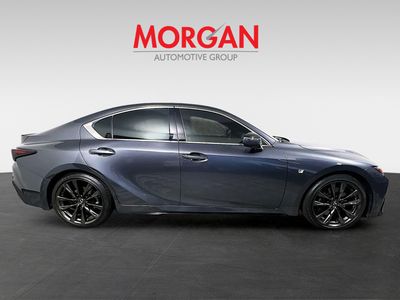 2023 Lexus IS - Photo 2