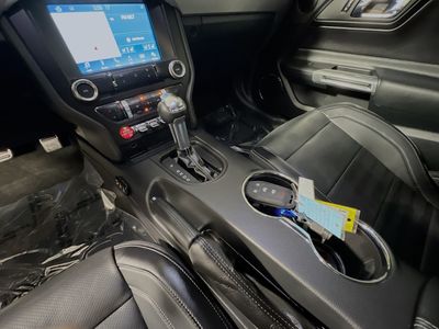 2015 Ford Mustang - Photo 22