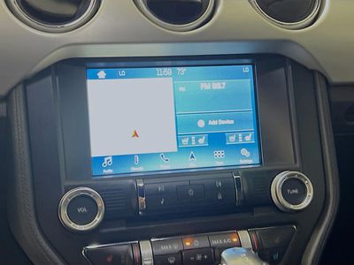 2015 Ford Mustang - Photo 24