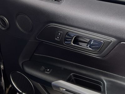 2015 Ford Mustang - Photo 28