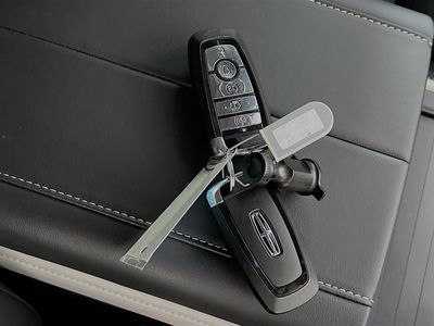 2025 Lincoln Nautilus - Photo 33