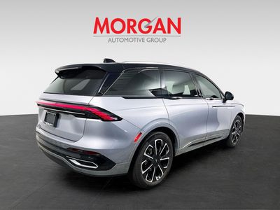 2025 Lincoln Nautilus - Photo 3