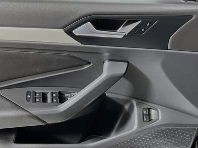 2021 Volkswagen Jetta - Photo 13