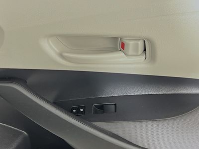 2025 Toyota Corolla - Photo 28
