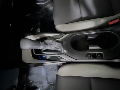 2025 Toyota Corolla - Photo 21