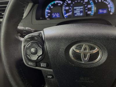 2014 Toyota Camry Hybrid - Photo 16