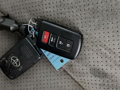 2014 Toyota Camry Hybrid - Photo 33