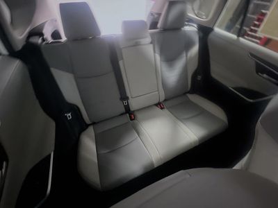 2025 Toyota RAV4 Hybrid - Photo 30