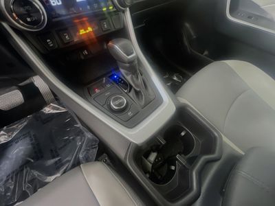 2025 Toyota RAV4 Hybrid - Photo 22