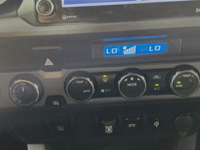 2023 Toyota Tacoma - Photo 23