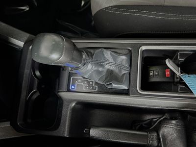 2023 Toyota Tacoma - Photo 22