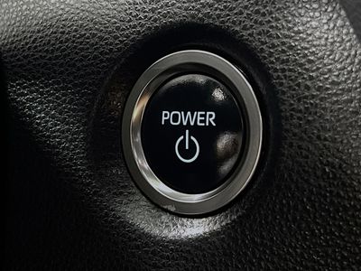 2025 Toyota Corolla Hybrid - Photo 19