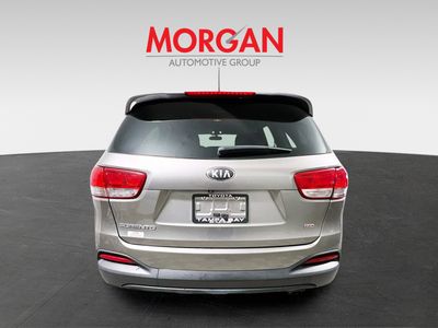 2017 Kia Sorento - Photo 4